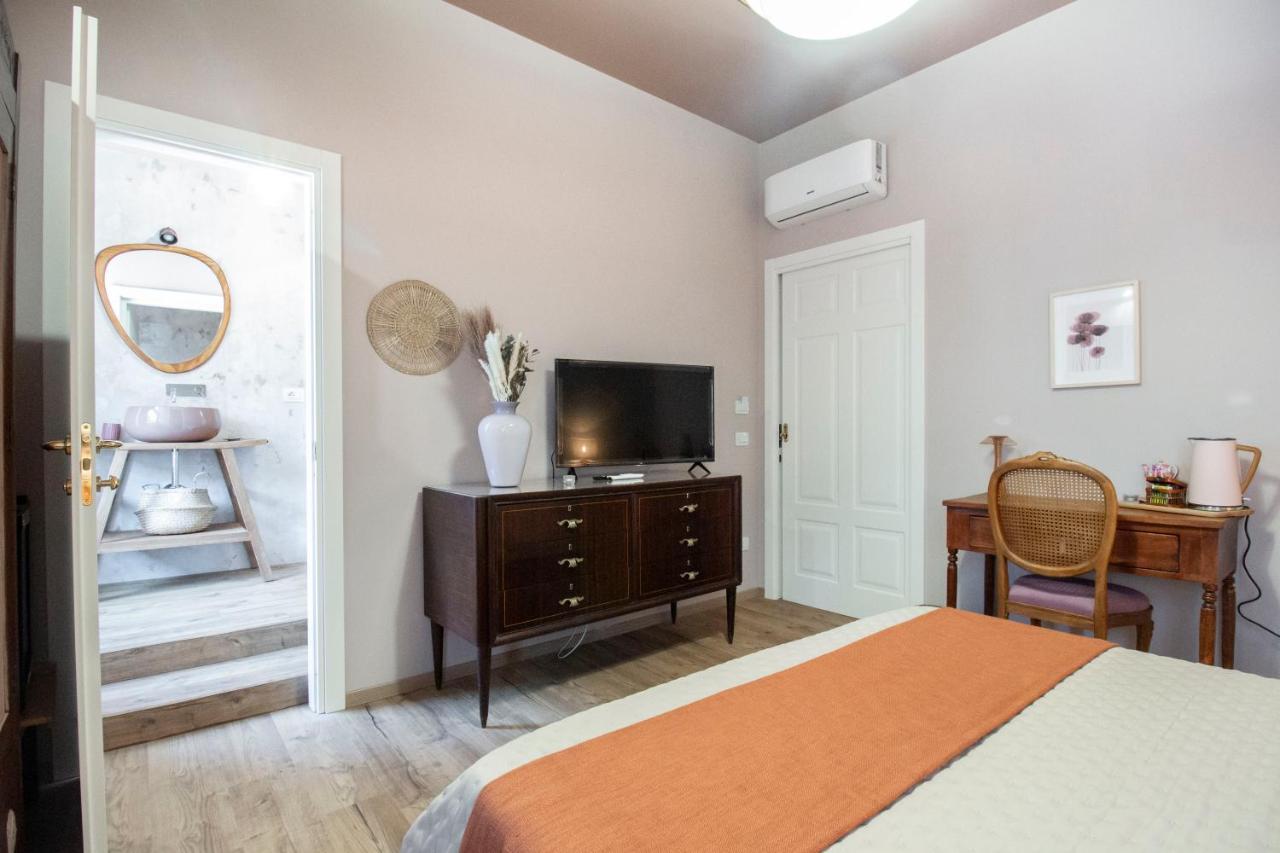 Epimoni B&B カターニア エクステリア 写真