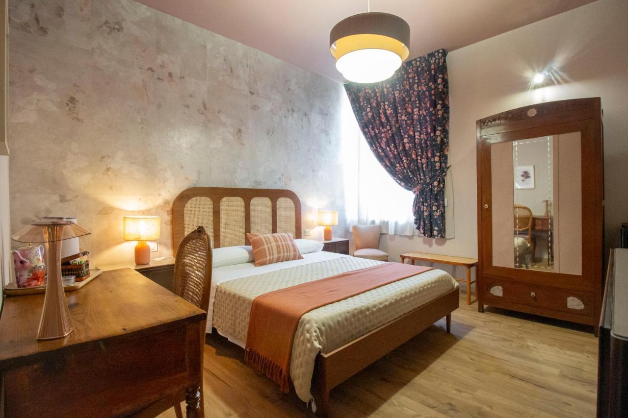 Epimoni B&B カターニア エクステリア 写真